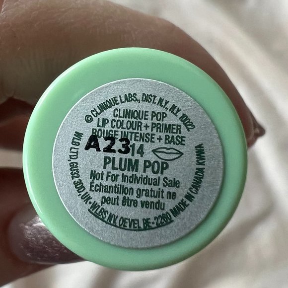 kate spade x clinique pop lip lipstick in plum pop pink nwot - Picture 5 of 9